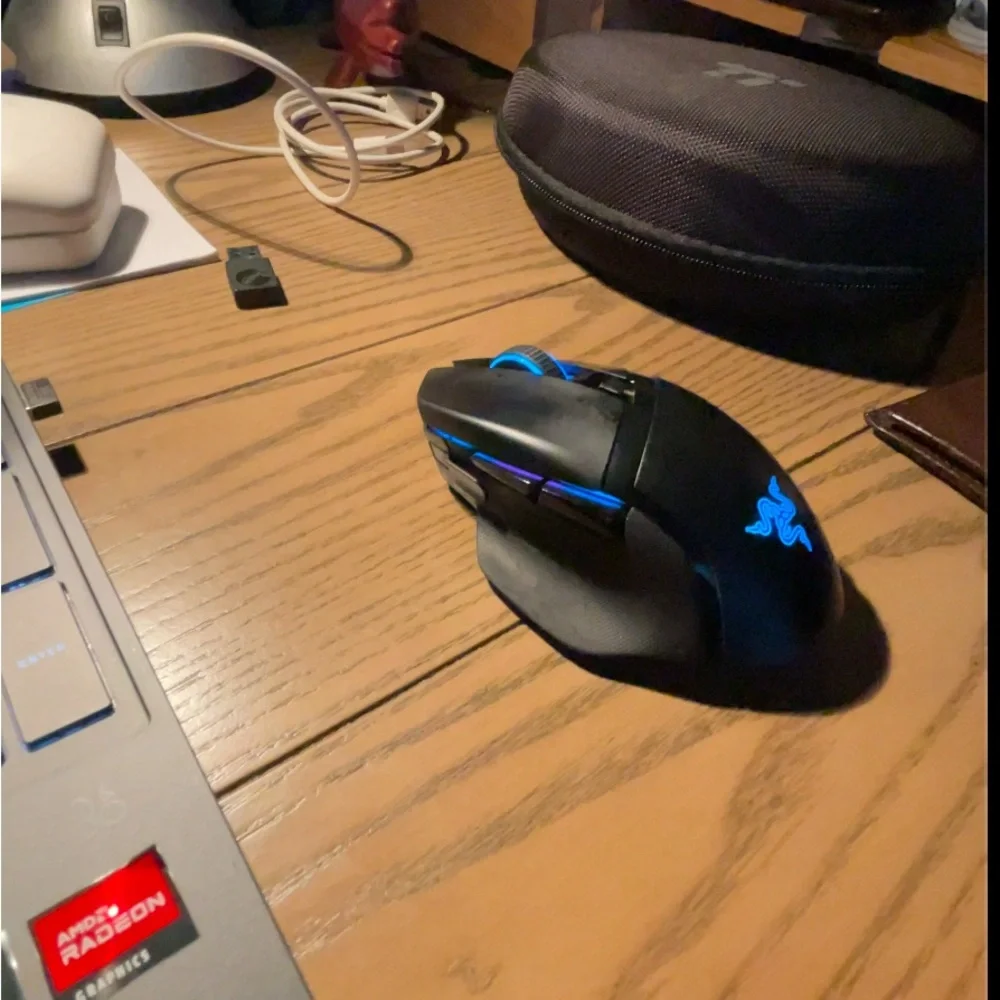 Wireless Gaming Mouse with Charging Dock - Black